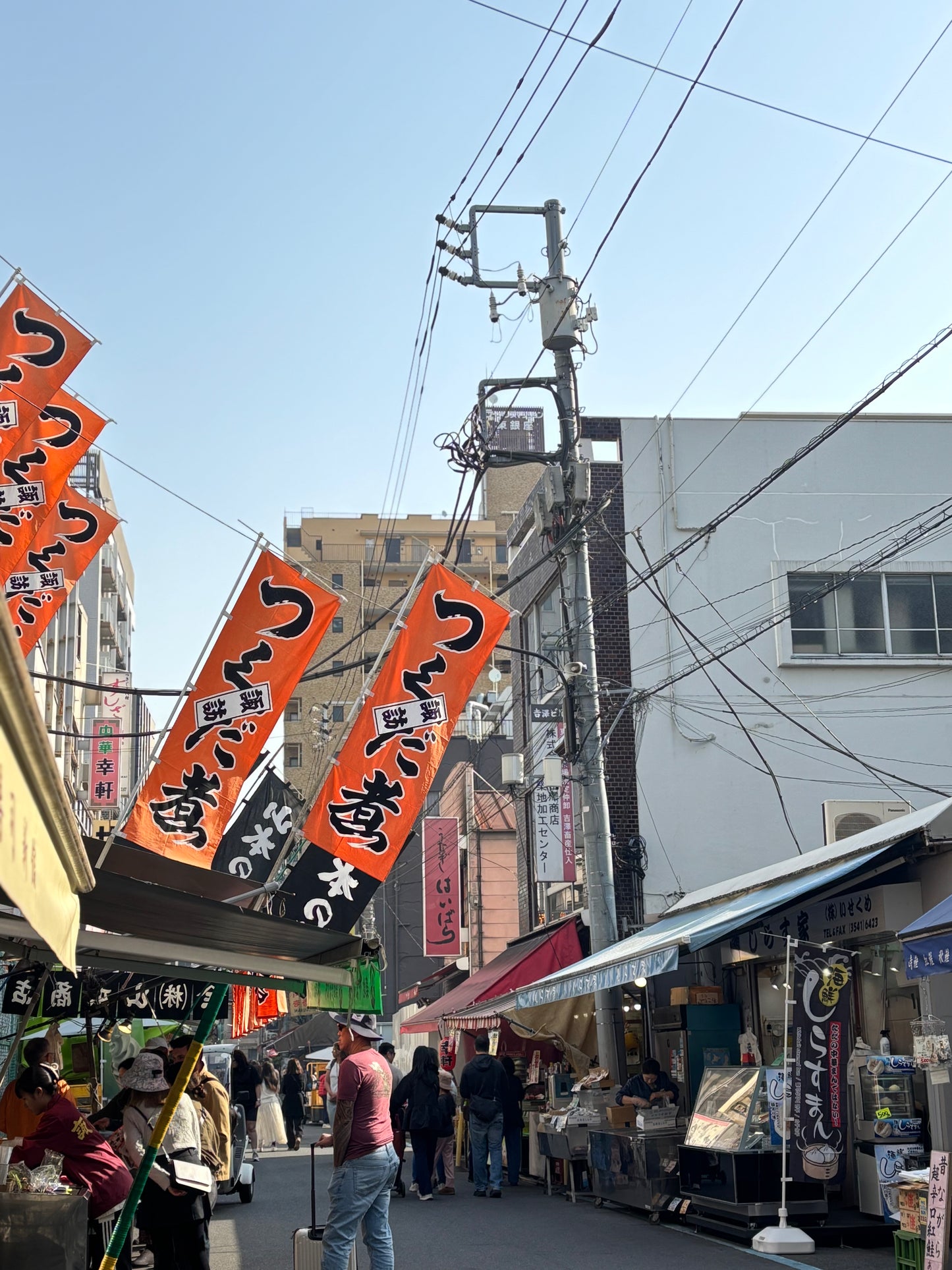 Beyond-Tour: Foodie Walk at Tsukiji Old Market (Max 3people)