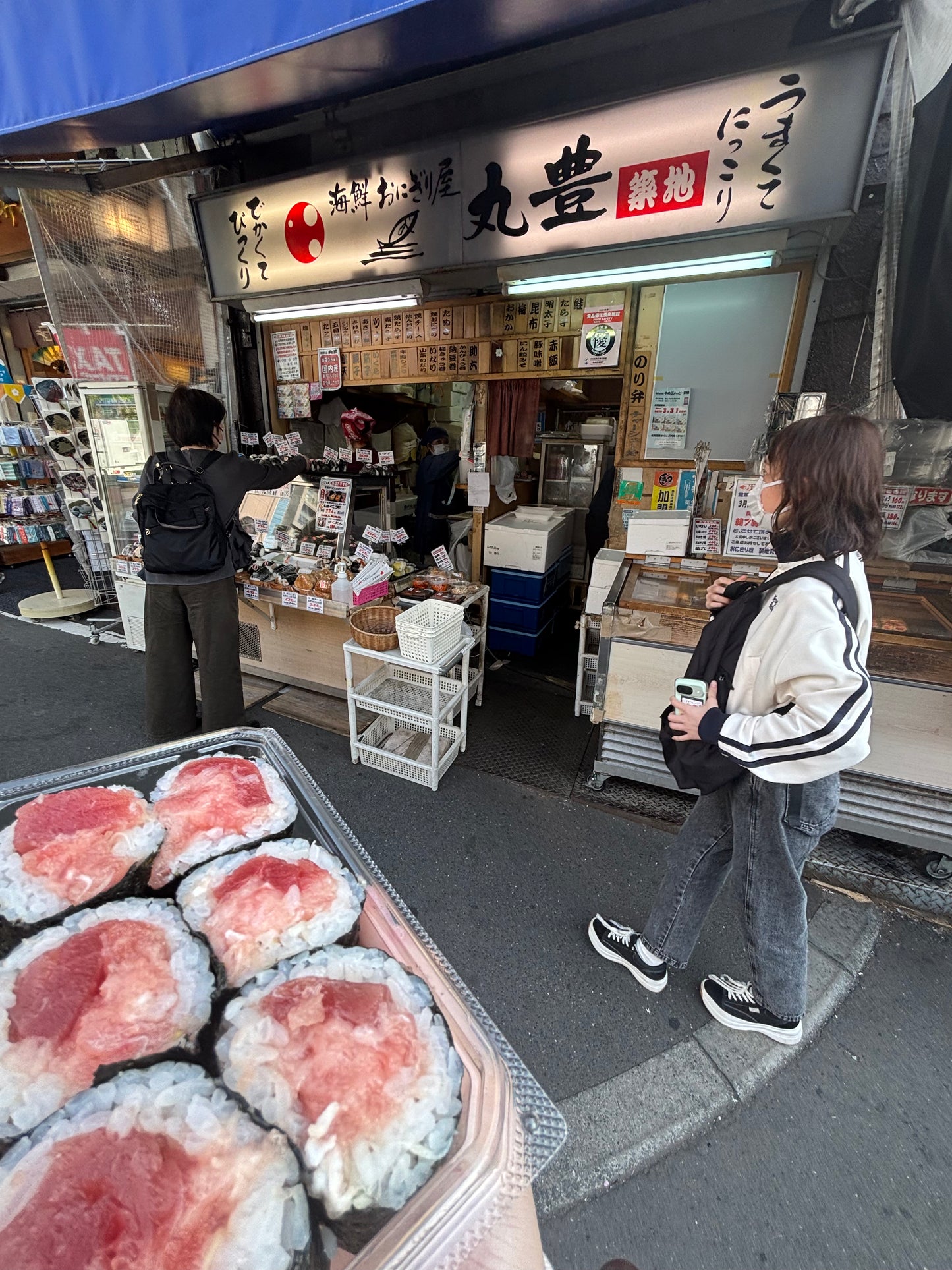 Beyond-Tour: Foodie Walk at Tsukiji Old Market (Max 3people)